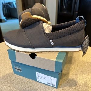 NWT** Men’s TOMS Alpargata Resident - Size 9